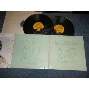 画像: STEVIE WONDER -  JOURNEY THROUGH THE SECRET LIFE OF PLANETS ( Ex++/Ex+++ Cut Out ) / 1979 US AMERICA ORIGINAL 1st Press "Braille Note (点字) Jacket Cover and ENBOSSED Jacket Used 2-LP 