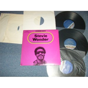 画像: STEVIE WONDER - LOOKING BACK  (Ex++/MINT-) /  1977 US AMERICA ORIGINAL Used 3-LP's 