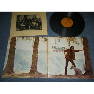 画像: NEIL YOUNG with CRAZY HORSE  - EVERYBODY KNOWS THIS IS NO WHERE? (Matrxi #    A) 30910 RS6349A-1B   B) 30911 RS6349B 1F)  (Ex++/MINT- EDSP ) / 1970 Version  US AMERICA 2nd Press "BROWN With STEREO  credit" Label  Used LP 