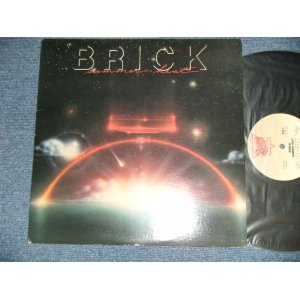 画像: BRICK - SUMMER HEAT  (Ex++/MINT-)  / 1981 US AMERICA ORIGINAL Used LP 