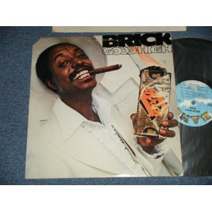 画像: BRICK - GOOD HIGH (Ex+/Ex++ Cut Out, DENT ON BACK COVER )  / 1976 US AMERICA ORIGINAL Used LP 