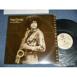 画像: ARLO GUTHRIE - OUTLASTING THE BLUES  (Ex++/MINT-)  / 1979 US AMERICA ORIGINAL 1st Press "BWHITE Label" Used LP 