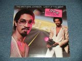 画像: The BROTHERS JOHNSON - LIGHT UP THE NIGHT(SEALED Cut Out)  /  1980 US AMERICA ORIGINAL "BRAND NEW SEALED"  LP