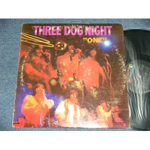 画像: THREE DOG NIGHT  - ONE (Matrix # A) DS 50048-A Re D-3 /B) DS 50048-B Re D-2 ) ( Ex-/Ex+++ Looks:MINT-) / 1969 US AMERICA ORIGINAL "2nd Press FRONT Cover" "2ndPress Label" Used LP 