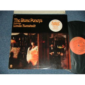 画像: The STONE PONEYS - Featuring LINDA RONSTADT  (Ex+++/Ex+++ Looks:MINT-) / 1974 Version US AMERICA ORIGINAL 1st Ptress "ORANGE with OLIVE GREEN 'CAPITOL' at Bottom LABEL" Used LP