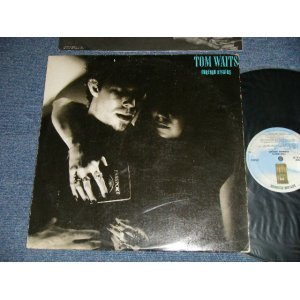 画像: TOM WAITS -  FOREIGN AFFAIRS (Matrix # A) 7E 1117  A Re SP ESRTD 9-777 SRC   B) 7E 1117  B-C Re SP SRC  ESRTD 9 13 77 ) (Ex\Ex+++ Looks:Ex++ ) / 1977 US AMERICA ORIGINAL Used LP 