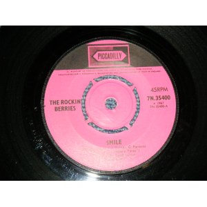 画像: The ROCKIN' BERRIES  - A) SMILE  B) BREAKFAST AT SAM'S (Ex++/Ex++ )  / 1967 UK ENGLAND ORIGINAL Used 7" Single 