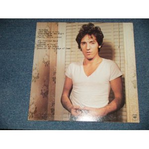 画像: BRUCE SPRINGSTEEN - DARKNESS ON THE EDGE OF TOWN ( Matrix # A) PAL-35318-1B TML-S  D2     B) PBL-35318 -2B TML-S  D2 )  (Ex+++/MINT- Looks:Ex++) / 1978 US AMERICA "2nd Press LARGE PRINTED TITLE Back Cover and HARD INNER SLEEVE" Used LP 