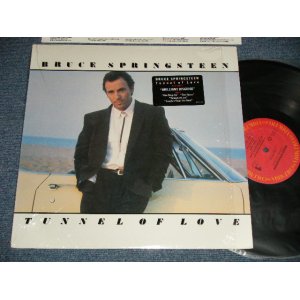 画像: BRUCE SPRINGSTEEN - TUNNEL OF LOVE ( Matrix # A) A) AL-40999-B G3 MASTERDISK  DMM D1   B) BL-40999-B1  G5 MASTERDISK  DMM E21 )  (MINT/MINT) / 1987 US AMERICA ORIGINAL "With CUSTOM INNER SLEEVE  With LYRICS "  Used  LP  