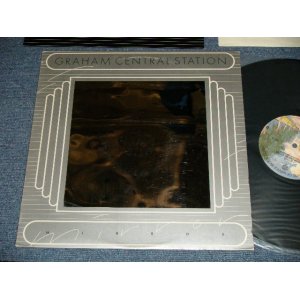 画像: GRAHAM CENTRAL STATION - MIRROR : With SONG SHEET LYRICS (Matrix #    A) BS-1-2937-LW-1 KENDUN -B-   B) BS-2- 2937-RE-LW-2 KENDUN -A-) (Ex++/Ex+++ Cut Out) / 1976 US AMERICA ORIGINAL "BURBANK STREET Label" Used LP