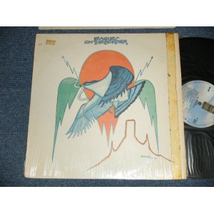 画像: EAGLES - ON THE BORDER (Matrix #A)7E 1004-A-7 CSM B)7E-1004-B-6 CSM )  "CSM/ SANTA MARIA Press in CA"(Ex+++/MINT-) /  1975-6 Version US AMERICA 1st Press "TEXTURED Cover" "2nd Press Press CLOUD with 'W' Logo Label" Used LP 