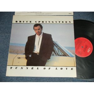 画像: BRUCE SPRINGSTEEN - TUNNEL OF LOVE ( Matrix #A) 460270-1-A2-3   B) DMM A C-01-4602702D-B)  (Ex+++/MINT) / 1987 UK ENGLAND ORIGINAL "With CUSTOM INNER SLEEVE  With LYRICS "  Used  LP  