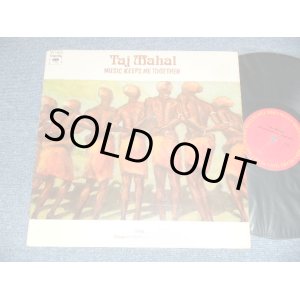 画像: TAJ MAHAL - MUSIC KEEPS ME TOGETHER (Matrix #  A)1C, B)1A)  (Ex+/Ex- WOBC) / 1975 US AMERICA ORIGINAL Used LP