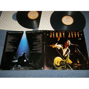 画像: JERRY JEFF WALKER -  A MAN MUST CARRY ON (Ex+/Ex+++) /19?? US AMERICA  2nd Press "TAN (BROWN) Lbel" Used 2-LP