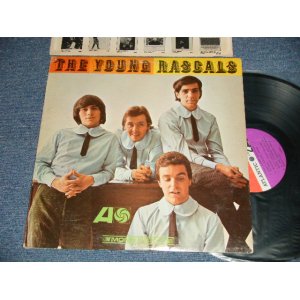 画像: THE YOUNG RASCALS -THE YOUNG RASCALS (Matrix #A) A-12359-AA MR LW AT △9085  W  B) A-12360-AA NR  LW AT △9085-x ) (Ex+/Ex++) / 1966 US AMERICA ORIGINAL "RED & PLUM(PURPLE) Label" MONO Used LP 