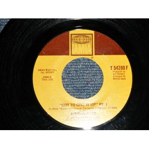 画像: MARVIN GAYE - GOT TO GIVE IT UP  A) Pt.I  B) Pt.II (MINT-/MINT-) / 1977 US AMERICA ORIGINAL Used 7" 45 rpm Single  