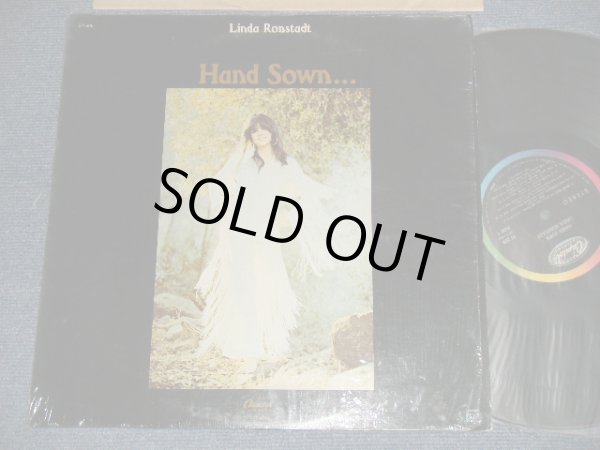 画像1: LINDA RONSTADT -  HAND SOWN...HOME GROWN (Matrix # A) ST-1-208 ST-1-208-H-3 •  ✲ B) ST-2-208 ST-1-208-H-3 •  ✲ )  "LOS ANGELES Press"  (MINT-/Ex++ Looks:Ex+++)/ 1969 US AMERICA ORIGINAL 1st Press "BLACK With RAINBOW Label" Used LP 