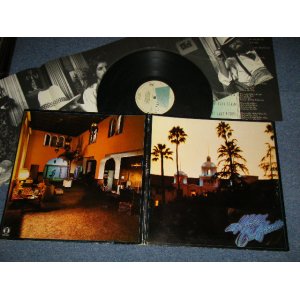 画像: EAGLES - HOTEL CALIFORNIA : With Inner Sleeve & POSTER (MATRIX #  A)6E 103A 21 AR "IS ITO'CLOCK YET?" B-14665 STERLING B)6E 103B 21 AR "V.O.L. IS FIVE PEICE LIVE" B-14666) (Ex++/E+++ Looks:MINT-) / 1977 US AMERICA REISSUE Used LP 