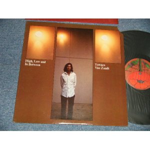 画像: TOWNES VAN ZANDT - HIGH, LOW AND BETWEEN (MINT-/MINT Cutout) / 1972 US AMERICA ORIGINAL Used LP 