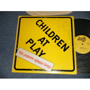 画像: The JUSTIS McBRIDE BAND - CHILDREN AT PLAY (Ex-/Ex+++) / 1982 US AMERICA ORIGINAL Used LP 