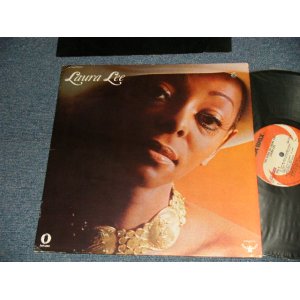 画像: LAURA LEE - TWO SIDES OF LAURA LEE (Ex++/MINT- BB, EDSP) / 1972 US AMERICA ORIGINAL Used  LP 