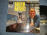 画像: ADAM FAITH - FAITH ALIVE! ( Ex++/Ex+++, Ex+++ Looks:Ex++) / 1965 UK ENGLAND  ORIGINAL "YELLOW  Parlophone Label" MONO Used LP 