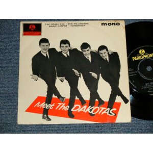 画像: THE DAKOTAS - MEET THE DAKOTAS (Ex+/Ex++) / 1963 UK ENGLAND ORIGINAL Used 7"EP with PICTURE SLEEVE 