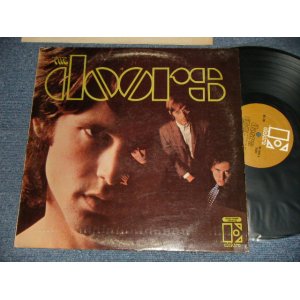 画像: THE DOORS - THE doors (Matrix #A)EKS 74007 A  (ＣＰ２) B)EKS 74007 B１  (CP2) ) "COLUMBIA RECORDS PRESSING PLANT in PITMAN in NEW JERSEY Press" (Ex+/Ex+++) / 1967 US AMERICA Original 1st Press "GOLD Label" Used STEREO LP 