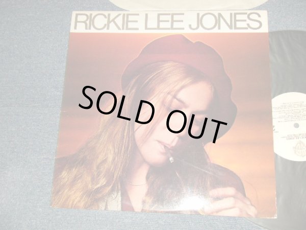 画像1: RICKIE LEE JONES - RICKIE LEE JONES (Matrix #A)BSK-1-3296-SR 1 1-1 SRC B)BSK-2-3296-B-SR 1   18296 TD P SRC) "SPECIALTY RECORD Press in OLYPHANT in PA" ( Ex+++/MINT-)  / 1979 US AMERICA ORIGINAL "1st Press Label" Used LP