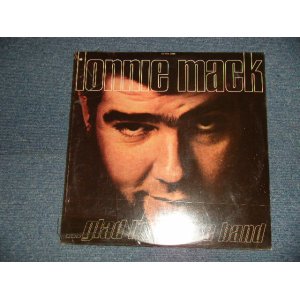 画像: LONNIE MACK - GLAD I'M IN THE BAND(Sealed BB)/  1969 US AMERICA ORIGINAL "RED? or GOLD Label" "BRAND NEW SEALED" LP