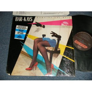 画像: BAR-KAYS - BANGING THE WALE (Ex++/Ex++ CutOut, SEALREM) / 1984 US AMERICA ORIGINAL "With CUSTOM INNER SLEEVE" Used LP