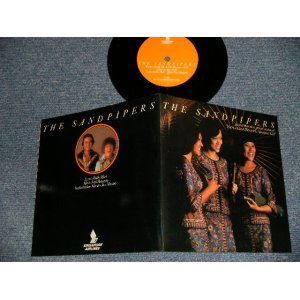 画像: THE SANDPIPERS -  You're A Great Way To Fly - Singapore Girl (Ex+++/MINT-) / 1979 SINGAPORE ORIGINAL Used 7" Single 