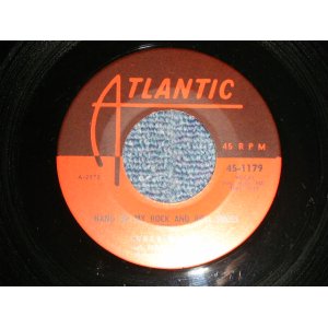 画像: CHUCK WILLIS - A)Hang Up My Rock And Roll Shoes   B)What Am I Living For (MINT-/MINT- STOL) / 1958 US AMERICA ORIGINAL Used 7" 45rpm Single