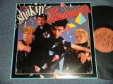 画像: SHAKIN' PYRAMIDS - SHAKIN' PYRAMIDS (Matrix #A)PAL-38958 1B  B)PBL-38958 1B)  (Ex++/MINT- TEAR) / 1983 US AMERICA  ORIGINAL "PROMO" 1st Press "CUSTOM Label" Used LP 