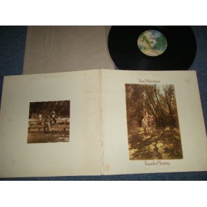 画像: VAN MORRISON - TUPELO HONEY(Ex++/MINT- EDSP) / 1975-6 Version US AMERICA 3rd Press "BURBANKSTREET with 'W' AT BOTTOM Label"  Used LP 