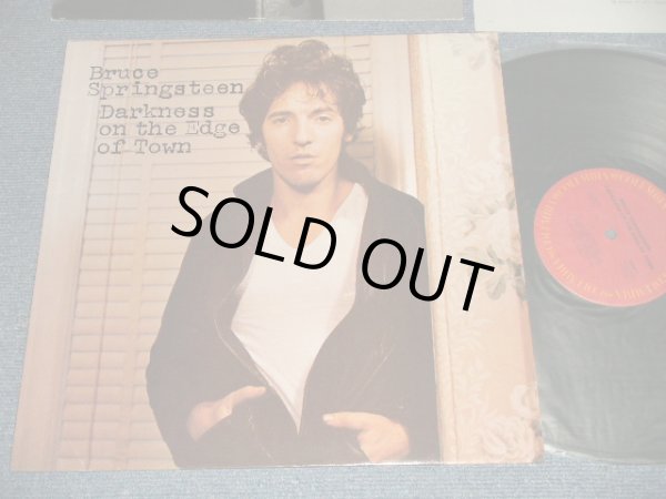 画像1: BRUCE SPRINGSTEEN - DARKNESS ON THE EDGE OF TOWN (Matrix # A) PAL-35318-1B TML-S  D1    B) PBL-35318 -2B TML-S  B1 ) "SANTA MARIA Press in CA"  (Ex+++/MINT-) / 1978 US AMERICA ORIGINAL "With INSERTS"  "1st Press SMALL PRINTED TITLE Back Cover and HARD INNER SLEEVE" Used LP 