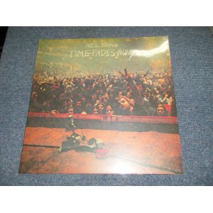 画像: NEIL YOUNG  - TIME FADES AWAY (SEALED) / 2015 EUROPE REISSUE "BROWN Label" Used LP 