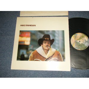 画像: MIKE FINNIGAN - MIKE FINNIGANMIKE FINNIGAN (Ex+++/MINT- CUT OUT) / 1976 US AMERICA ORIGINAL Used LP