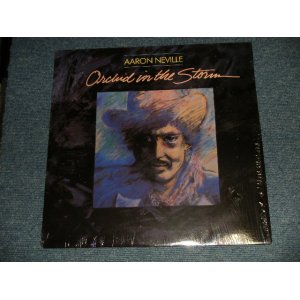 画像: ARRON NEVILE - ORCHID IN THE STORM (SEALED CUT OUT) / 1985 US AMERICA ORIGINAL "BRAND NEW SEALED" MINI-SLBUM 