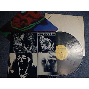 画像:  THE ROLLING STONES - EMOTIONAL RESCUE (With POSTER) (Matrix#A)STRS 804501 A  P AR B-15100 A STERLING ▵3720 0- B)STRS 804502 A  P AR B-15101 A  ▵3720-X  0-2  STERLING  0-2) "AR/ALLIED RECORD COMPANY Press in L.A. in CA" (Ex++/MINT-) / 1980 US AMERICA ORIGINAL Used LP 