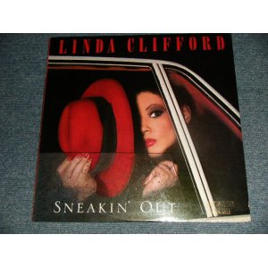 画像: LINDA CLIFORD - SNEAKIN' OUT (SEALED) / 1980 US AMERICA ORIGINAL "BRAND NEW SEALED"  LP 