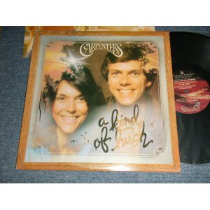 画像: CARPENTERS - A KIND OF HUSH (With ORIGINAL CUSTOM INNER SLEEVE) (Matrix #A)T1 AM 4897 T6 B)T2  SP-4898 T6)  "TERRE HAUTE Press in INDIANA" (Ex+++/MINT-)  /1976 US AMERICA ORIGINAL Used  LP 