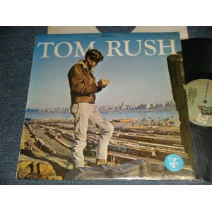 画像: TOM RUSH - TOM RUSH (1st ALBUM/DEBUT ALBUM) (Ex+/Ex++) / 1975 Version US AMERICA REISSUE "SMALL LOGO with 'W' Mark label" Used LP 