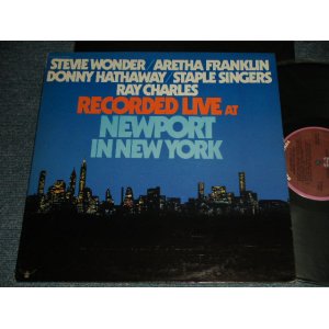 画像: V.A. OMNIBUS ( STEVIE WONDER/ARETHA FRANKLIN/DONNY HATHAWAY/STAPLE SINGERS/RAY CHARLES ) - RECORDED LIVE AT NEWPORT IN NEW YORK (Ex+++/MINT-) / 1974 US AMERICA ORIGINAL Used LP 