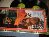 画像: BUCK OWENS And His BUCKAROOS - A Merry "Hee Haw" Christmas : COUNTRY CHRISTMAS (Ex+++/MINT-) / 1970 US AMERICA  ORIGINAL "LIME GREEN abel" Used 2-LP 