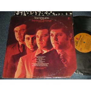 画像: THE VOGUES - SING THE GOOD OLD SONGS And OTHER HITS (Ex+/Ex++ CUT OUT, EDGE SPLIT) / 1970 US AMERICA ORIGINAL 1st Press "BROWN with STEREO Label!" Used LP