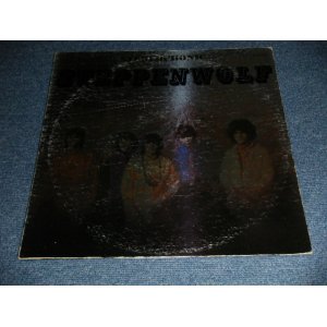 画像: STEPPENWOLF - STEPPENWOLF (2nd Press Jacket "TITLE" CREDIT COVER)(Ex+++/MINT-) / 1968 US AMERICA ORIGINAL 2nd Press Jacket "TITLE" CREDIT COVER Used LP 