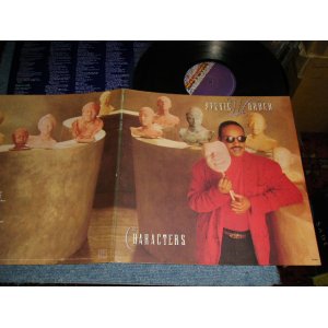 画像: STEVIE WONDER - CHARACTERS (with CUSTOM INNER SLEEVE)  (MINT/MINT) / 1987 CUS AMERICA ORIGINAL 1st Press "EMBOSSED Jacket" Used LP  