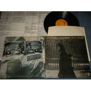 画像: NEIL YOUNG - AFTER THE GOLD RUSH (with SONG/LYRIC SHEET) (Matrix #   A)RSLP-6383 A-2 B)RSLP-6383 B-2) (Ex++/Ex++ Looks:Ex) / 1970 UK ENGLANDORIGINAL  1st Press "BROWN  Label" Used LP 