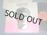 画像: MOTT THE HOOPLE  - MOTT ( With TITLE STICKER on COVER : Ex+++/MINT ) / 1973 UK ORIGINAL Die-Cut Gatefold Coverl Used LP